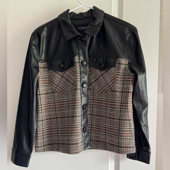 Liverpool Los Angeles Women's Faux-Leather Mixed-Media Shacket - Picture 5 of 10